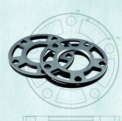 7mm hanno forgiato il distanziatore piano della ruota della billetta di alluminio per il caimano Caienna Panamera di Porsche 911 Boxster